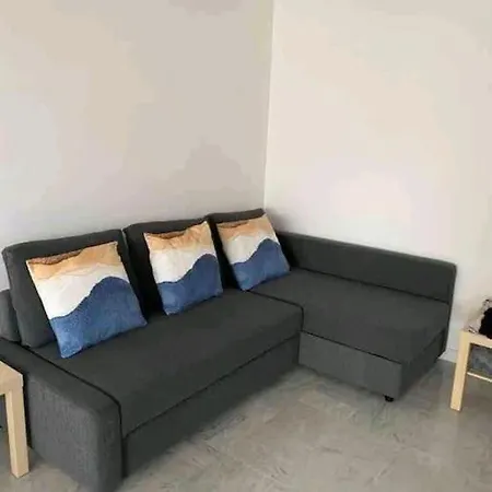 2 Pieces A Juan Апартаменты *